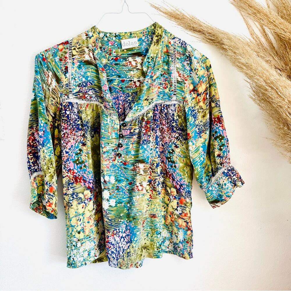 ANTHROPOLOGIE Dolan Blue White Flowering Pasture Button Silk Blouse Shirt Top M - Picture 2 of 13